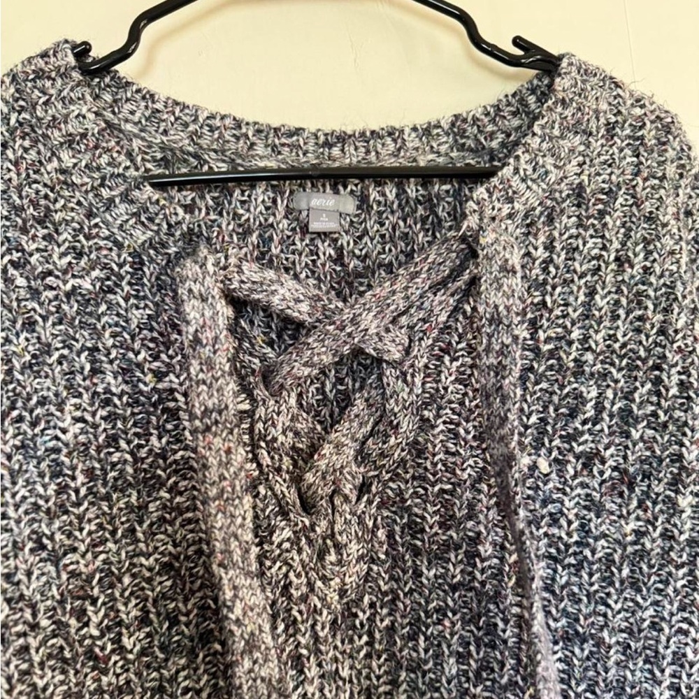 Aerie V-Neck Knit Sweater in Gray - Picture 4 of 8